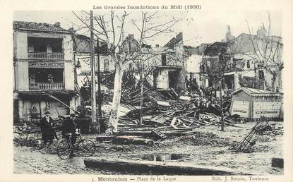 / CPA FRANCE 82 "Montauban, place de la Laque" / INONDATIONS