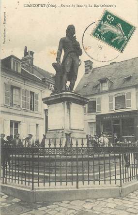 / CPA FRANCE 60 "Liancourt, statue du duc de la Rochefoucault"