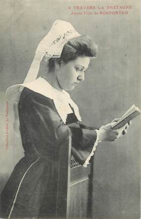 / CPA FRANCE 29 "Jeune fille de Rosporden" / FOLKLORE