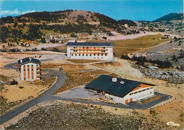 / CPSM FRANCE 06 "Gréolières Les Neiges, le Bar sur Loup, la colonie de vacances de la ville de Liège"