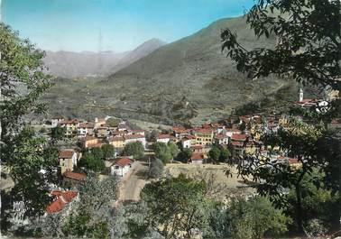 / CPSM FRANCE 06 "Lantosque Vésubie, vue générale, au fond, le village de la Bollène"