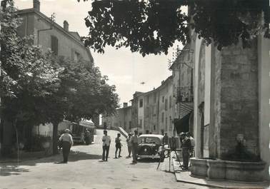 / CPSM FRANCE 06 "Mougins, place de la mairie"