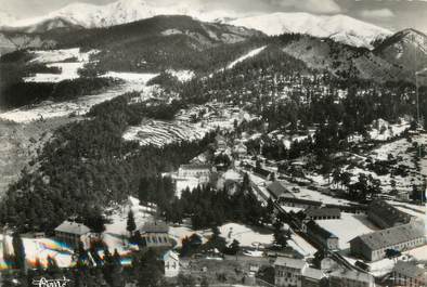 / CPSM FRANCE 06 "Peira Cava, vue générale aérienne"