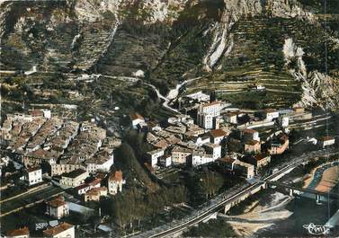 / CPSM FRANCE 06 "Puget Theniers, vue générale aérienne de la ville"