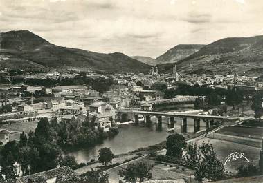 / CPSM FRANCE 12 "Millau, vue générale, porte des Gorges du Tarn"