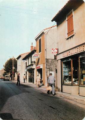 / CPSM FRANCE 13 "Chateauneuf les Martigues, l'avenue du 4 septembre" / QUINCAILLERIE