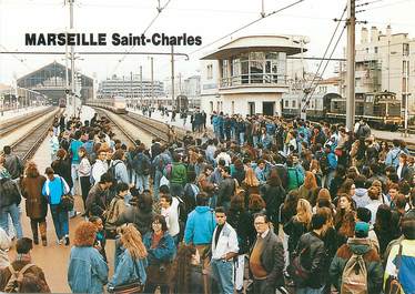 / CPSM FRANCE 13 "Marseille, Saint Charles" / TGV
