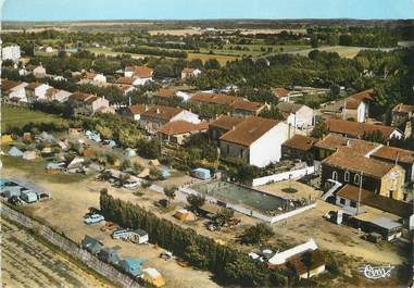 / CPSM FRANCE 13 "Saint Martin de Crau, un coin du village et du camping"