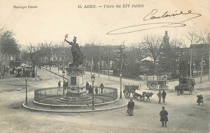 / CPA FRANCE 47 "Agen, place du 14 juillet"  / PRECURSEUR, avant 1900