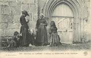 22 Cote D'armor / CPA FRANCE 22 "Environs de Lannion, l'abbaye de Kerfaous et ses gardiens" / PRECURSEUR, avant 1900