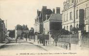 49 Maine Et Loire / CPA FRANCE 49 "Segré, la rue de la gare, à droite la Caisse d'Epargne" / PRECURSEUR, avant 1900 / CE / BANQUE