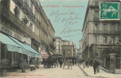 CPA FRANCE 83 "Hyères, avenue Gambetta"