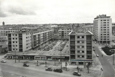 / CPSM FRANCE 14 "Caen, vue générale sur la cité des Quatrans"