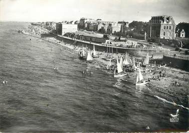 / CPSM FRANCE 14 "Luc sur Mer, la plage"