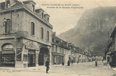 / CPA FRANCE 38 "Saint Laurent du pont, avenue de la grande Chartreuse "