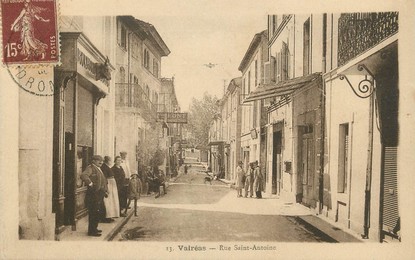 / CPA FRANCE 84 "Valréas, rue Saint Antoine"