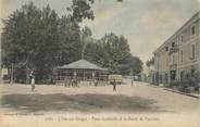 84 Vaucluse / CPA FRANCE 84 "L'Isle Sur Sorgue, place Gambetta et la route de Vaucluse"