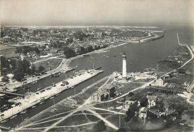 / CPSM FRANCE 14 "Ouistreham Riva Bella, vue d'ensemble "