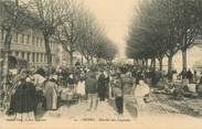 80 Somme / CPA FRANCE 80 "Amiens, marché aux légumes"