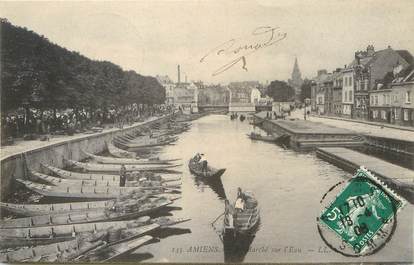 / CPA FRANCE 80 "Amiens, le marché sur l'eau"