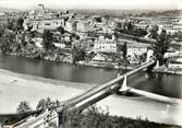 30 Gard CPSM FRANCE 30 "Moussac, vue générale, le pont suspendu sur le gardon"