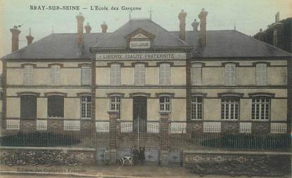 / CPA FRANCE 77 "Bray sur Seine, l'école des garçons "