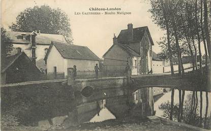 / CPA FRANCE 77 "Chateau Landon, les Gauthiers, moulin Matignon"