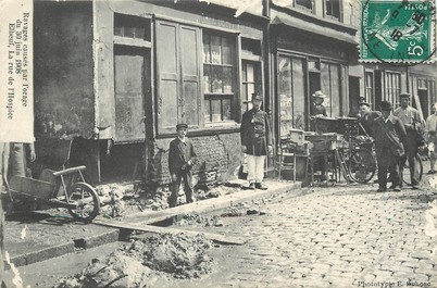 / CPA FRANCE 76 "Elbeuf, ravages causés par l'orage du 30 juin 1908, la rue de l'Hospice "