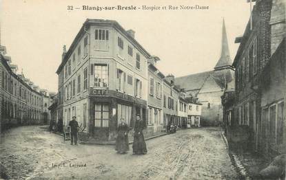 / CPA FRANCE 76 "Blangy sur Bresle, hospice et rue Notre Dame"