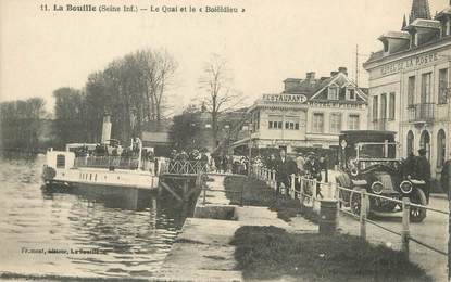 / CPA FRANCE 76 "La Bouille, le quai et le Boïeldieu"
