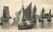 76 Seine Maritime / CPA FRANCE 76 "Le Havre, barques de pêche dans l'avant port"