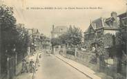 76 Seine Maritime / CPA FRANCE 76 "Veules Les Roses, le chalet Suisse et le Grande rue"