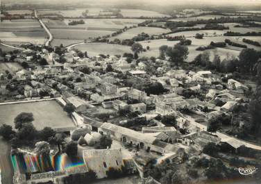 / CPSM FRANCE 16 "Saint Fraigne, vue aérienne"