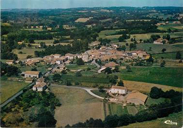 / CPSM FRANCE 16 "Roussines, vue aérienne "