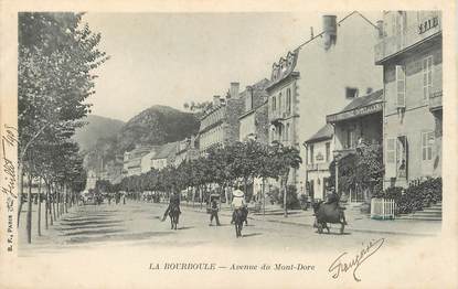 / CPA FRANCE 63 "La Bourboule, av du Mont Dore"