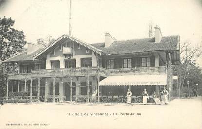 / CPA FRANCE 94 "Fontenay sous Bois, bois de Vincennes, la porte jaune"