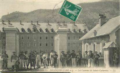   CPA  CHASSEUR ALPIN "Briançon, les casernes de Sainte Catherine"