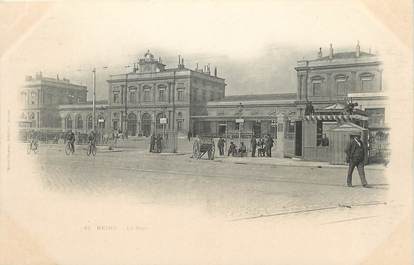 / CPA FRANCE 51 "Reims, la gare"