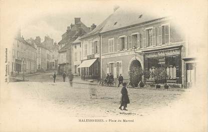 / CPA FRANCE 45 "Malesherbes, place du Martroi"
