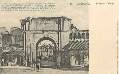 / CPA FRANCE 84 "Avignon, porte de l'Oulle "