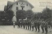 Militaire CPA CHASSEUR ALPIN / Série Les Diables Bleus "la remise de la Croix de la Légion d'Honneur"