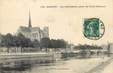 / CPA FRANCE 80 "Amiens, la cathédrale prise du port d'Amont"