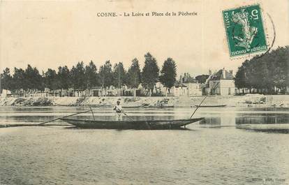 / CPA FRANCE 58 "Cosne, la loire et place de la Pêcherie"