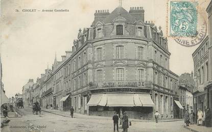 / CPA FRANCE 49 "Cholet, avenue Gambetta"