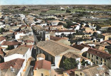 / CPSM FRANCE 17 "Le Bois plage Ile de Ré, l'église et le village"