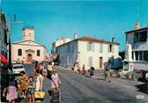 17 Charente Maritime / CPSM FRANCE 17 "Ile de Ré, le Bois plage, l'église et le monument aux morts"