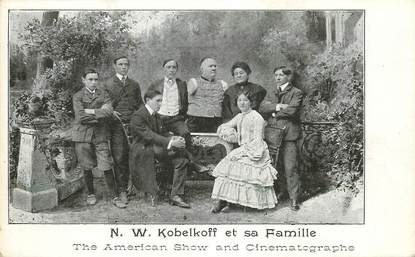 CPA CIRQUE "N.W. Kobelkoff et sa famille"