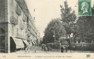 73 Savoie CPA FRANCE 73 "Aix Les Bains, l'entrée du cercle et la rue du casino"