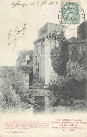 CPA FRANCE 85 "Tiffauges, ruine du château de Gilles de Rais, porte du Donjon"