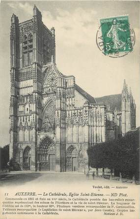 CPA FRANCE 89 "Auxerre, la cathédrale, église Saint Etienne"